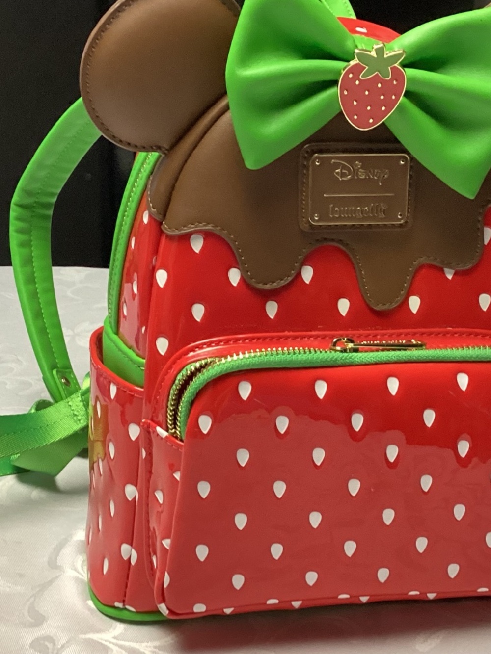 Loungefly Disney Scented Chocolate Covered Strawberry Backpack Necklace Too